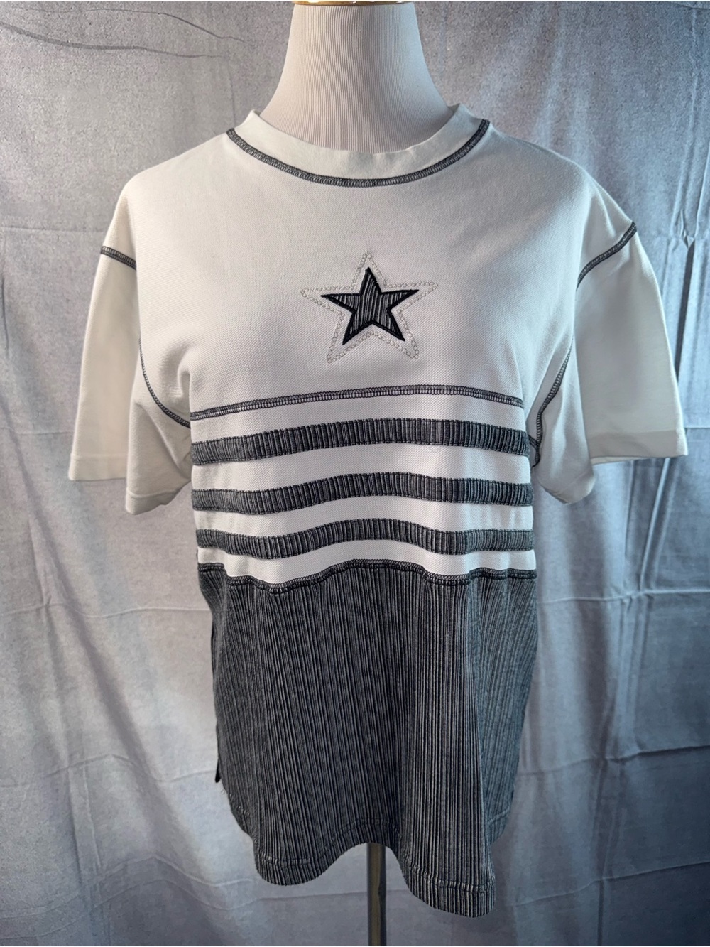 1906-Vintage Blast Women's Short Sleeve Star Stripe Tee in White and Gray